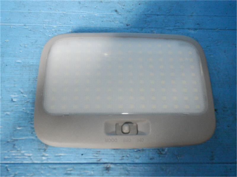 Light TOYOTA Hiace Van 2017 LDF-KDH206 — photo 1