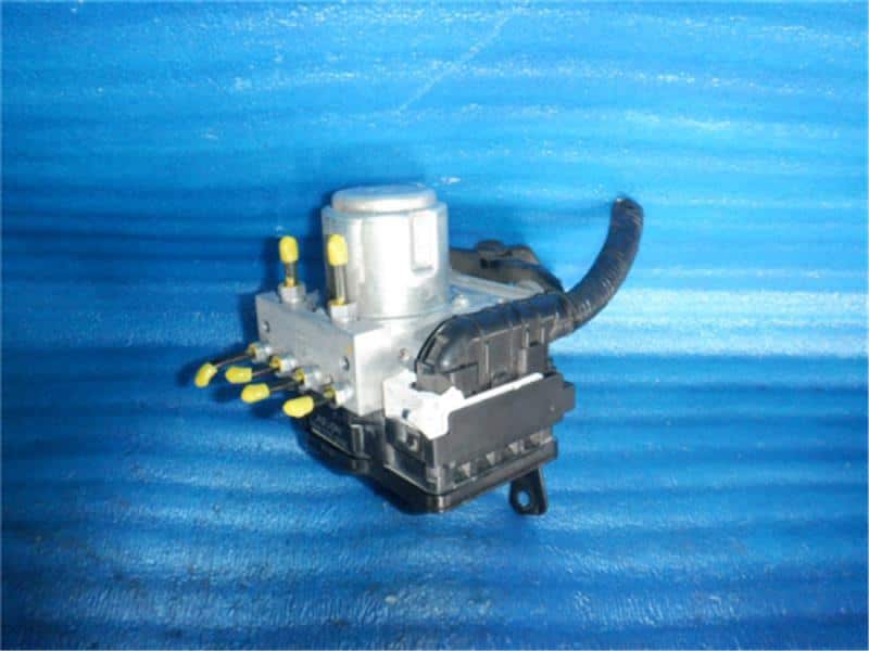 ABS Control Module HONDA Freed 2017 DBA-GB5 — photo 1