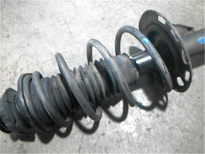 Front Right Strut Assembly TOYOTA Vitz 2011 DBA-KSP130 — photo 2