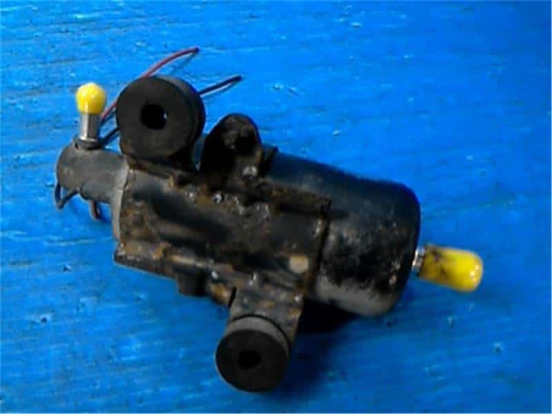 Fuel Pump SUBARU Sambar 2008 LE-TT2 — photo 2