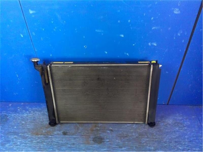 Radiator TOYOTA Premio 2003 UA-ZZT240 — photo 1