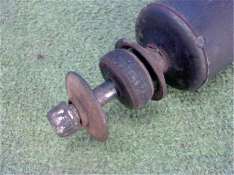 Front Left Shock Absorber TOYOTA Regius ace 2015 LDF-KDH206 — photo 3