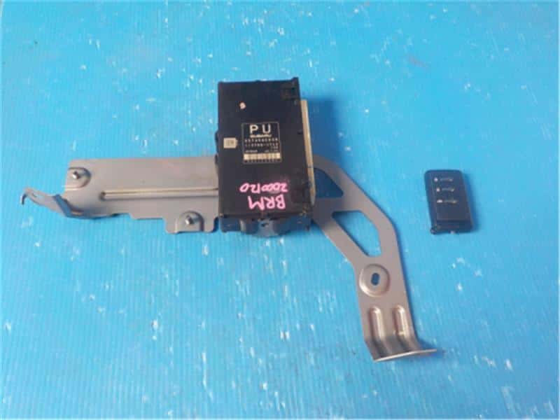 Engine Control Unit / ECU SUBARU Legacy 2012 DBA-BRM 22765AE030 — photo 1