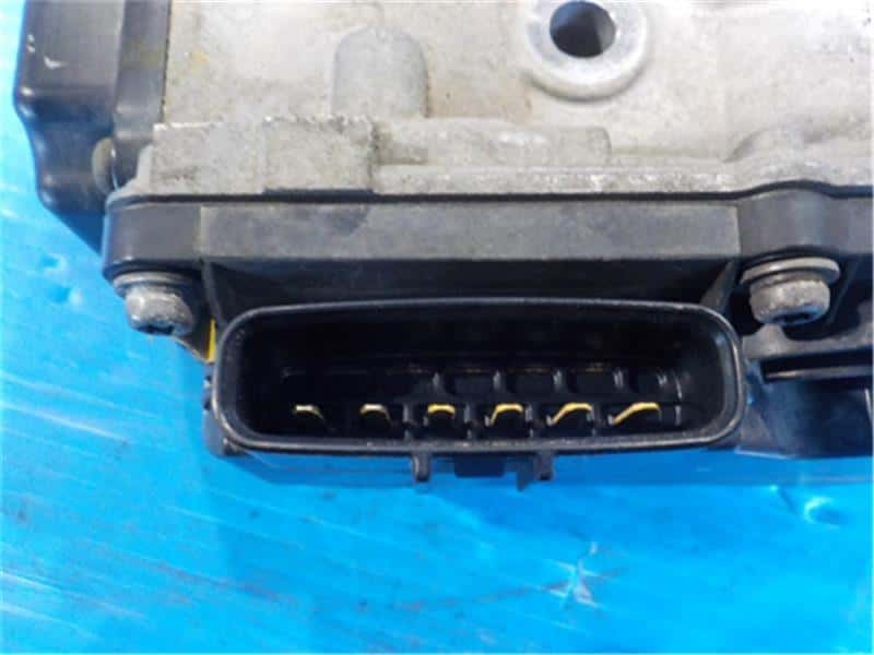 Throttle Body HONDA Step Wagon 2007 DBA-RG2 — photo 4