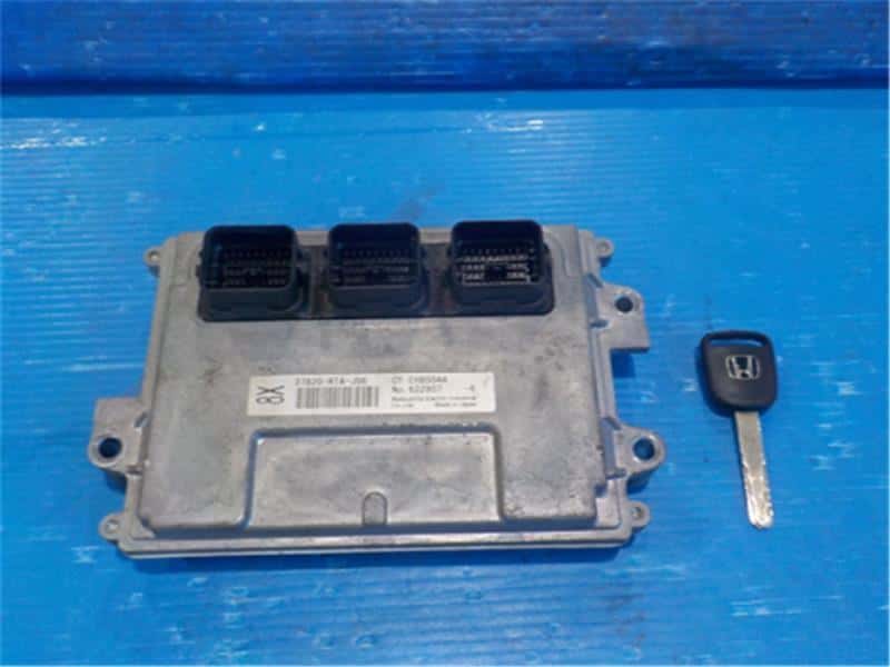 Engine Control Unit / ECU HONDA Step Wagon 2007 DBA-RG2 — photo 1