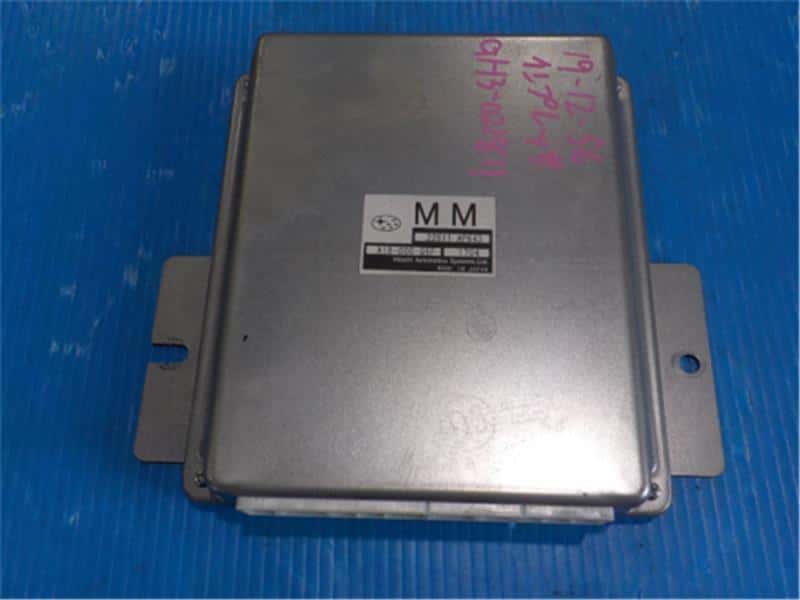 Engine Control Unit / ECU SUBARU Impreza 2011 DBA-GH3 22611AP643 — photo 1
