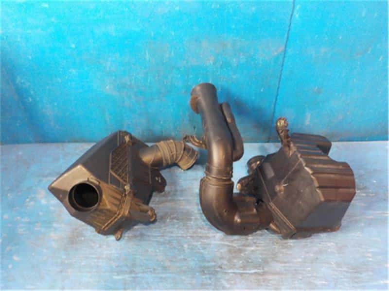 Air Cleaner Assembly HONDA Accord 2003 LA-CL8 — photo 3