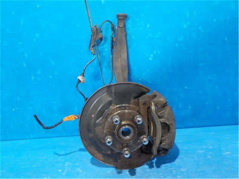 Front Right Knuckle Hub Assembly HONDA Accord 2003 LA-CL8 — photo 3