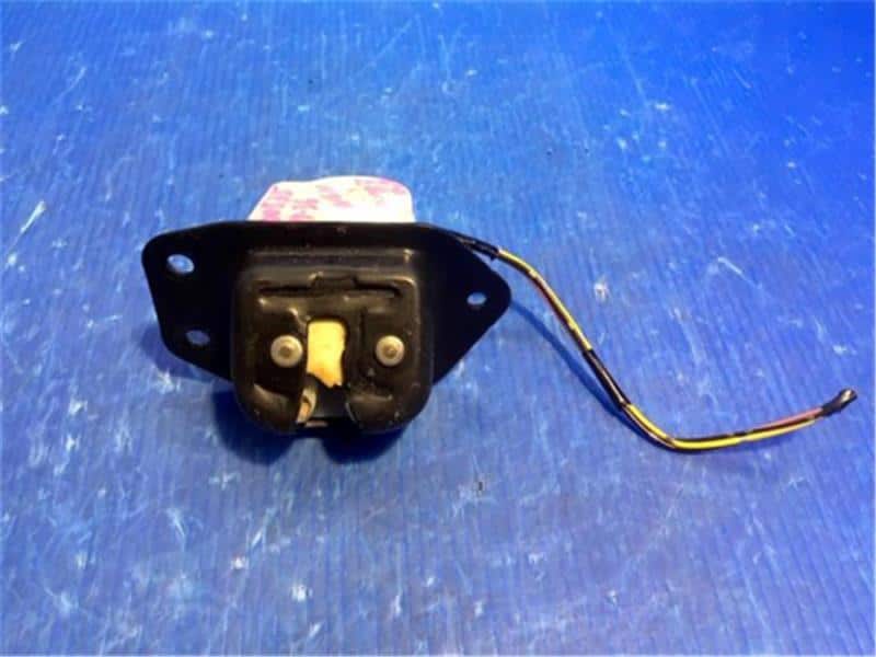 Back Door Lock Actuator NISSAN Note 2011 DBA-NE11 — photo 1