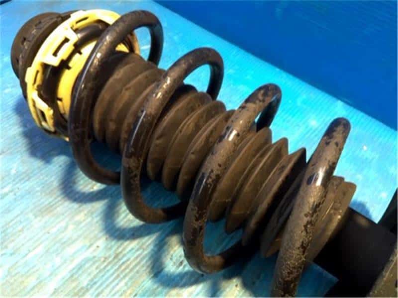 Front Left Strut Assembly HONDA Fit 2007 DBA-GE7 — photo 5
