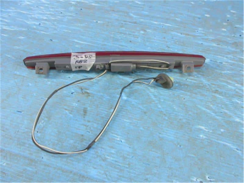 Light HONDA Odyssey 2004 ABA-RB2 — photo 3