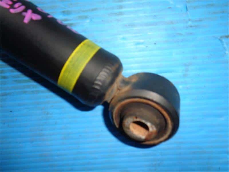Rear Left Shock Absorber NISSAN Dayz 2019 5BA-B46 — photo 2