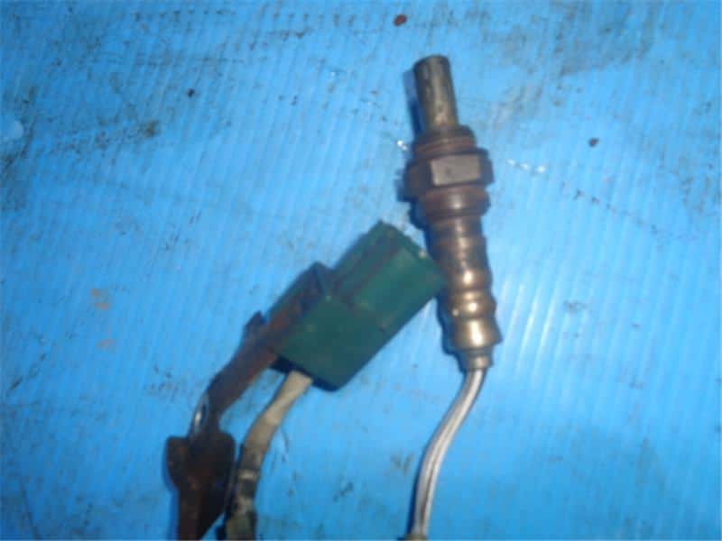 Oxygen Sensors NISSAN Elgrand 2008 CBA-MNE51 — photo 2