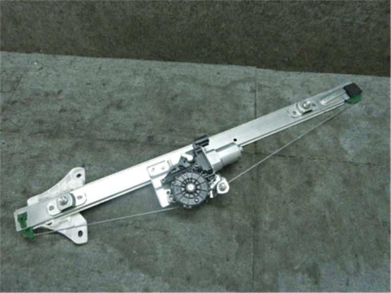 Front Left Door Window Regulator MITSUBISHI Ek space 2015 DBA-B11A — photo 1