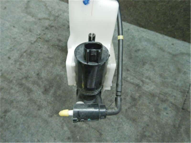 Windshield Washer Reservoir Tank MITSUBISHI Ek space 2015 DBA-B11A — photo 3