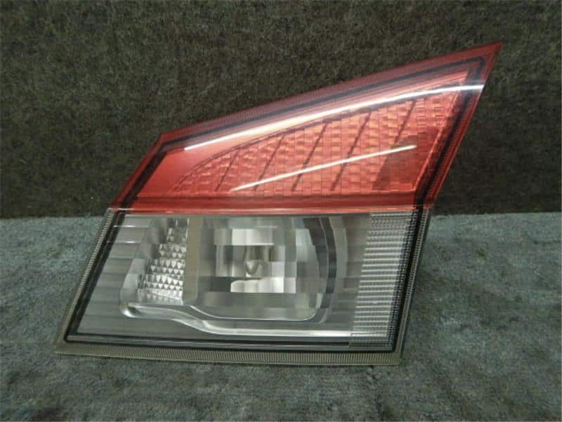 Right Tail Light MITSUBISHI Delica D2 2012 DBA-MB15S — photo 1
