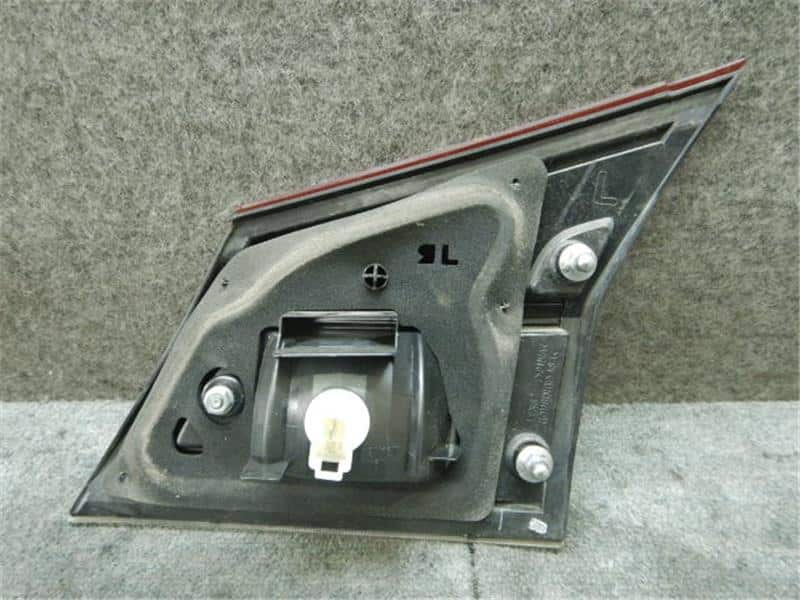 Left Tail Light MITSUBISHI Delica D2 2012 DBA-MB15S — photo 3