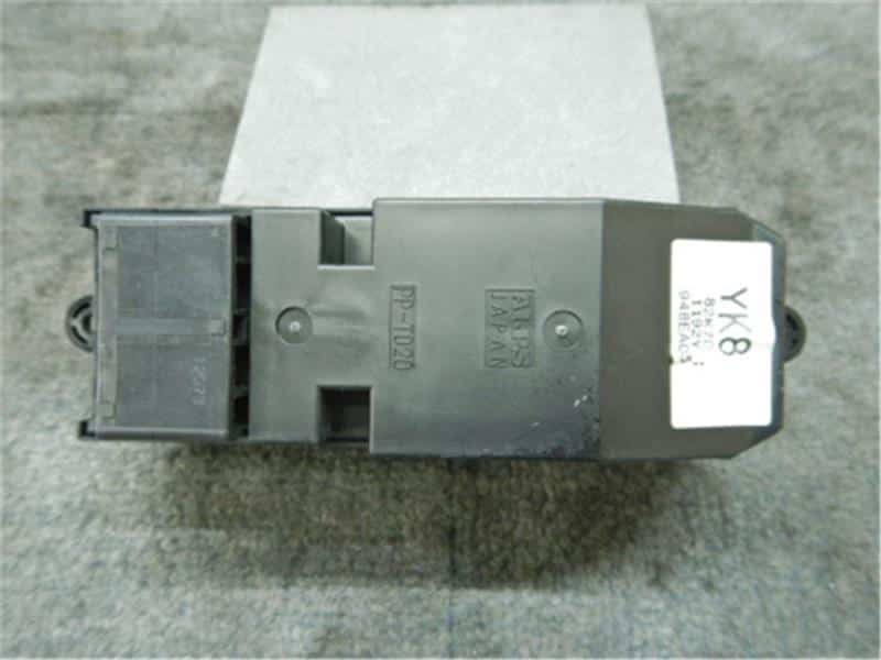 Power Window Switch MITSUBISHI Delica D2 2012 DBA-MB15S — photo 2