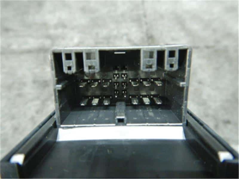 Power Window Switch MITSUBISHI Delica D2 2012 DBA-MB15S — photo 4