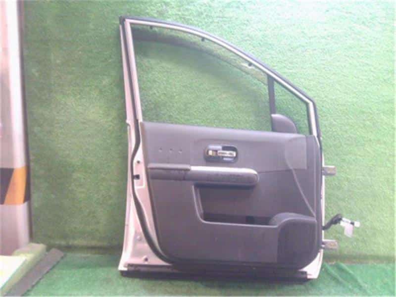 Front Left Door Assembly NISSAN Lafesta 2005 CBA-NB30 — photo 6