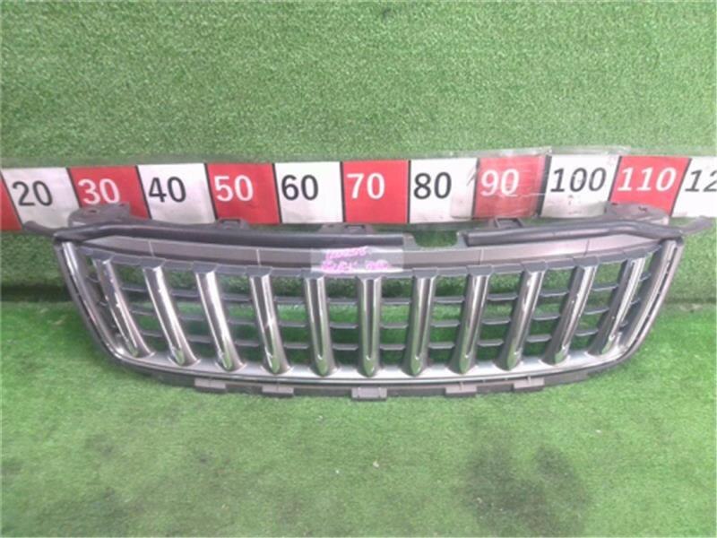 Radiator Grille TOYOTA Vanguard 2007 DBA-GSA33 — photo 1