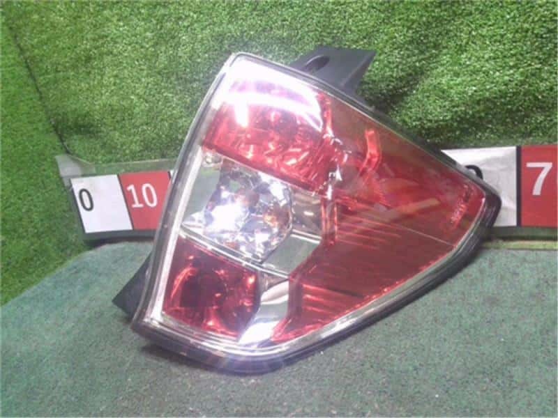 Right Tail Light SUBARU Forester 2011 DBA-SHJ 84912SC141 — photo 2