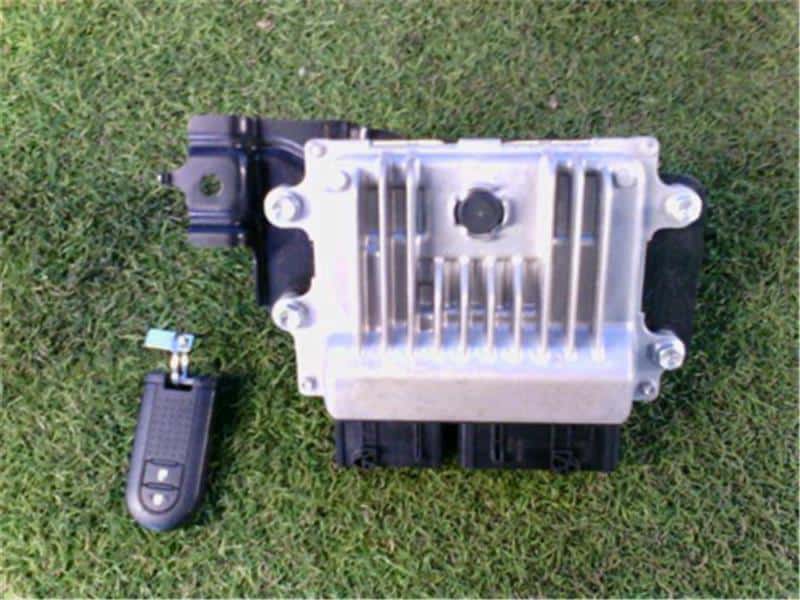 Engine Control Unit / ECU DAIHATSU Move 2017 DBA-LA150S — photo 1