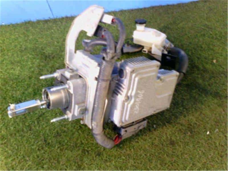 Brake Booster NISSAN Leaf_ 2012 ZAA-ZE0 — photo 1