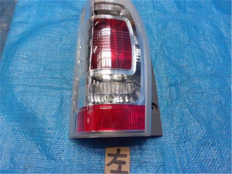 Left Tail Light SUBARU Lucra 2010 CBA-L465F 81560B2350 — photo 1