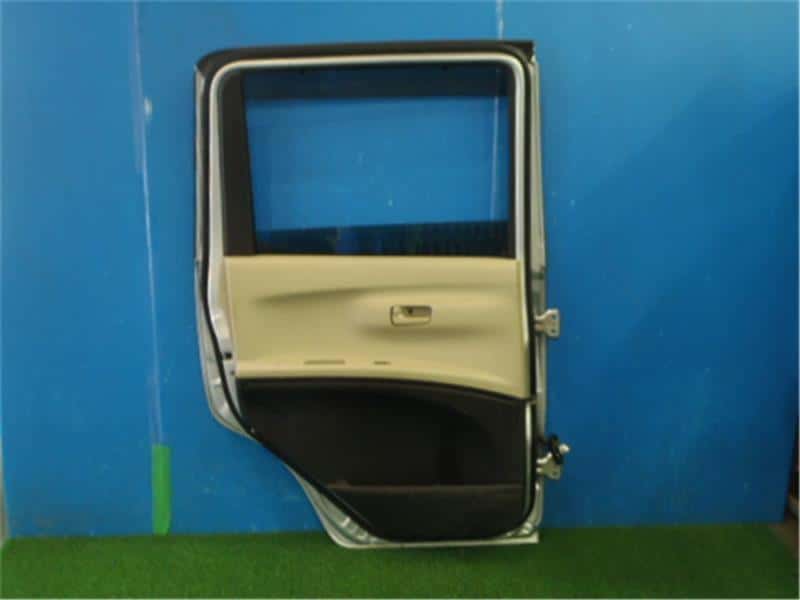 Rear Left Door Assembly SUBARU Lucra 2011 DBA-L465F 67004B2161 — photo 2