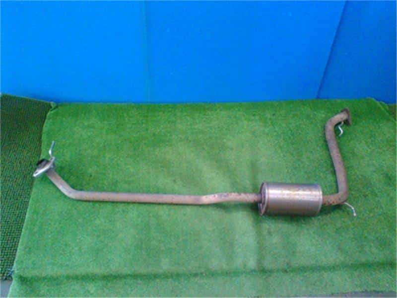 Exhaust Center Muffler HONDA Fit 2011 DBA-GE6 — photo 1