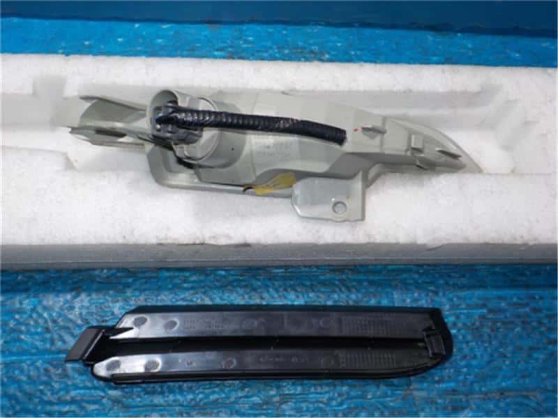 Turn Signal Light HONDA Insight 2009 DAA-ZE2 — photo 4