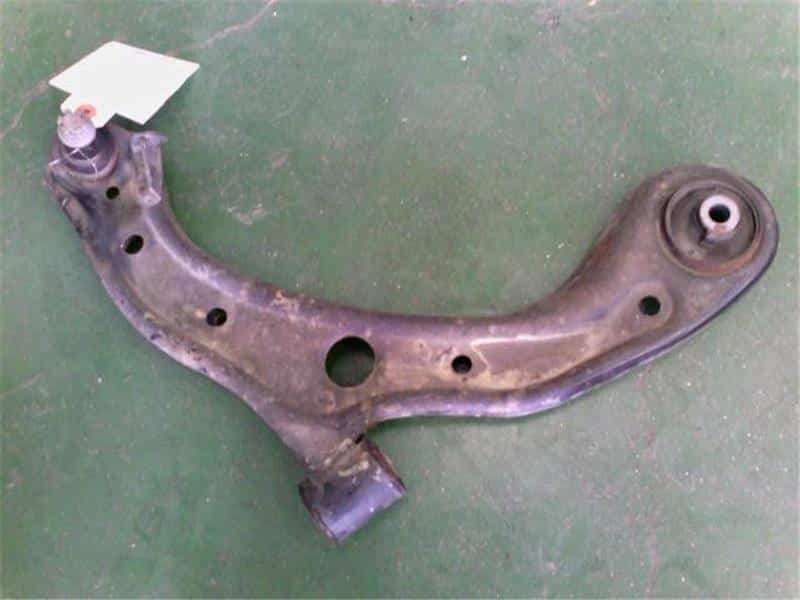 Front Right Lower Control Arm HONDA N BOX 2013 DBA-JF1 — photo 1