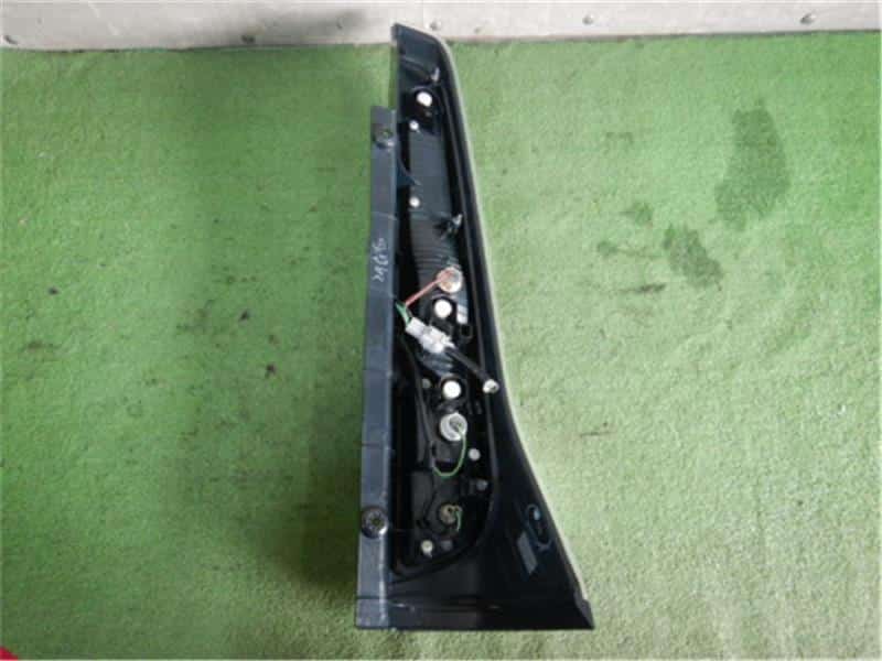 Left Tail Light NISSAN Serena 2011 DBA-FC26 — photo 2