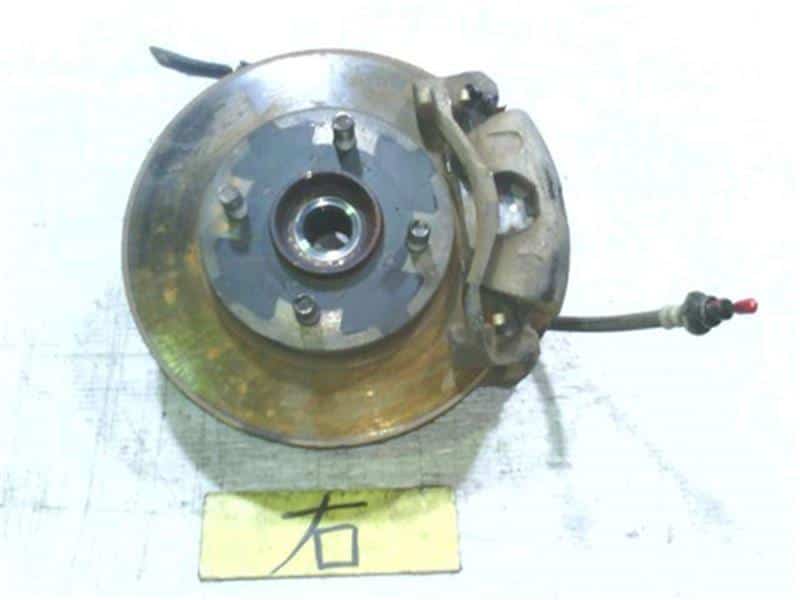 Front Right Knuckle Hub Assembly NISSAN March 2012 DBA-NK13 — photo 1