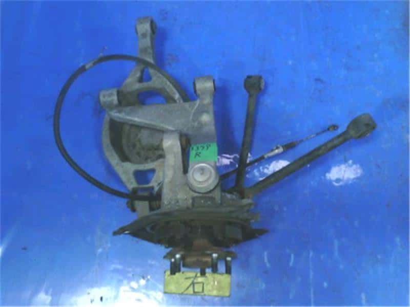 Rear Right Knuckle Hub Assembly NISSAN Fairlady Z 2004 CBA-Z33 — photo 2