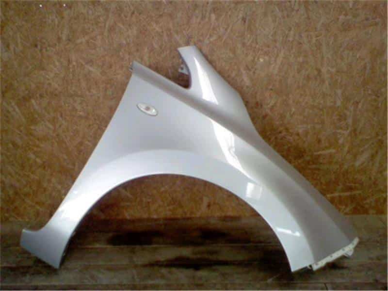 Right Fender Panel NISSAN Leaf_ 2011 ZAA-ZE0 — photo 1