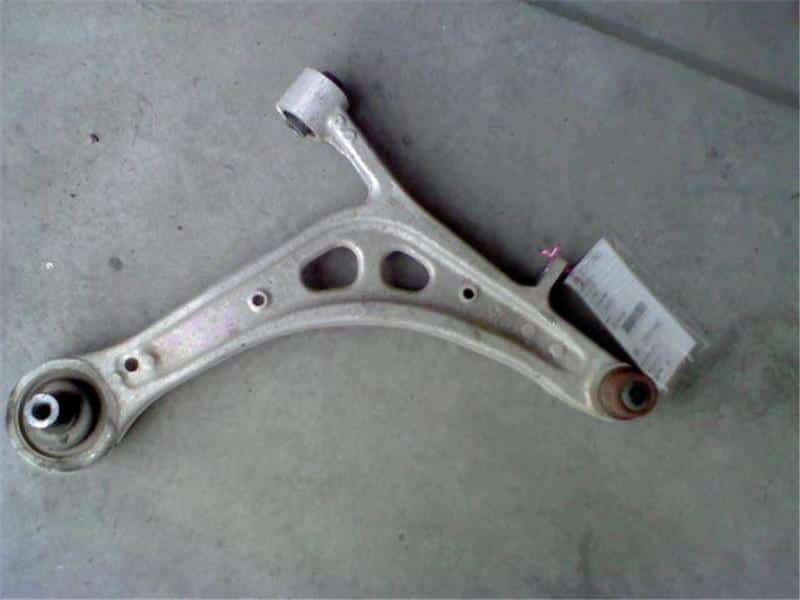 Front Right Lower Control Arm SUBARU Levorg 2015 DBA-VM4 20202VA000 — photo 1