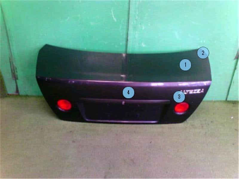 Trunk Panel TOYOTA Altezza 1999 GF-SXE10 — photo 1