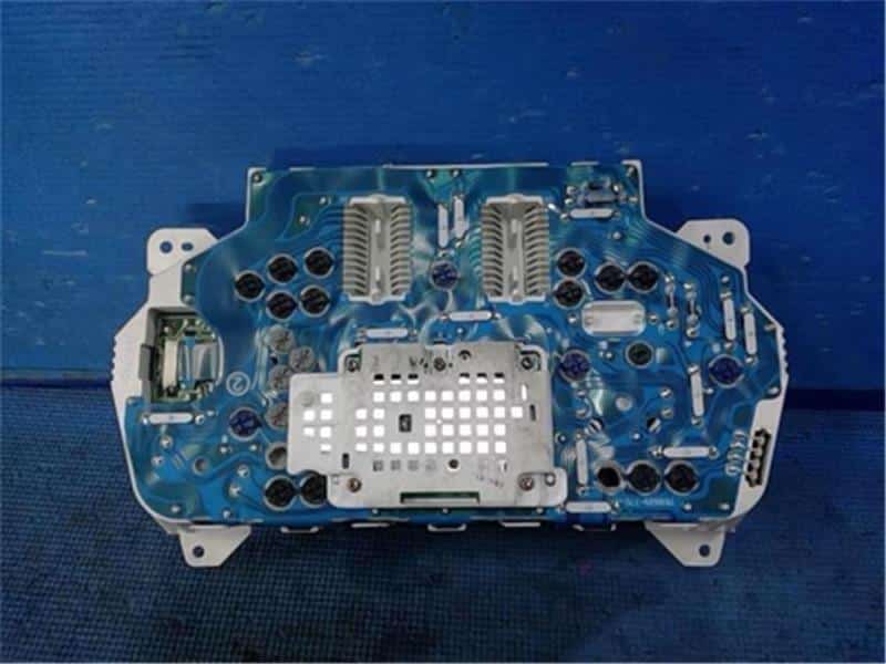 Speedometer MITSUBISHI Dion 2004 TA-CR6W — photo 2