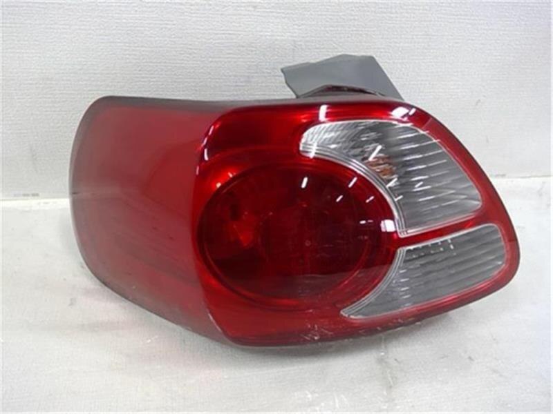 Left Tail Light TOYOTA Porte 2010 CBA-NNP10 — photo 2