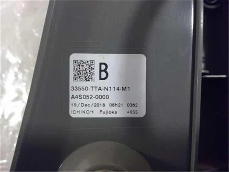 Left Tail Light HONDA N BOX 2017 DBA-JF3 — photo 2