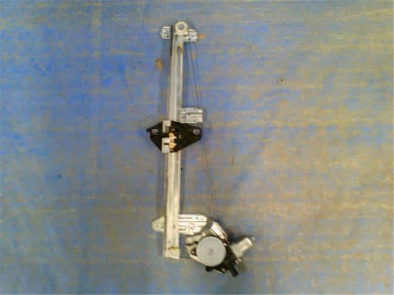 Front Right Door Window Regulator HONDA Step Wagon 2009 DBA-RK1 — photo 2