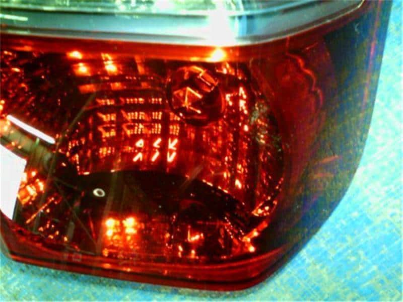Right Tail Light HONDA CR-V 2005 CBA-RD7 — photo 3