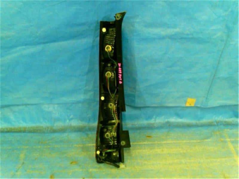 Right Tail Light HONDA CR-V 2005 CBA-RD7 — photo 4