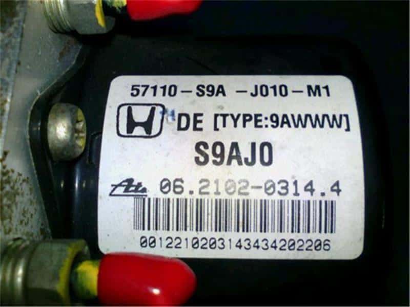 ABS Control Module HONDA CR-V 2005 CBA-RD7 — photo 2
