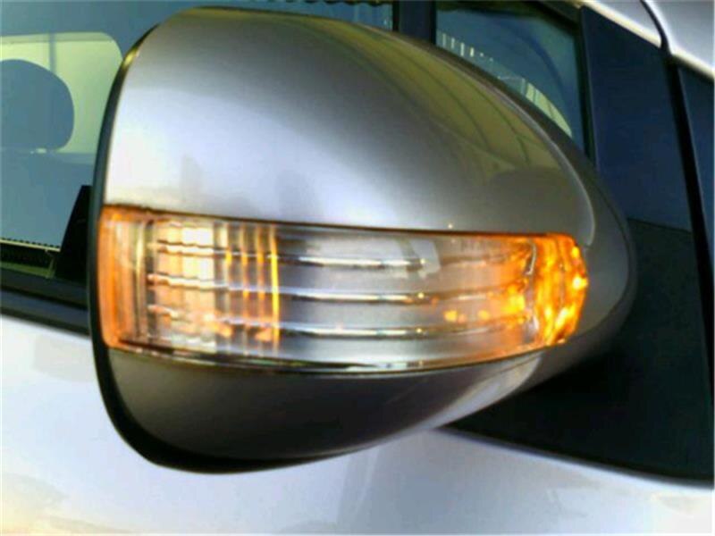 Right Side Door Mirror TOYOTA Vitz 2010 DBA-KSP90 — photo 2