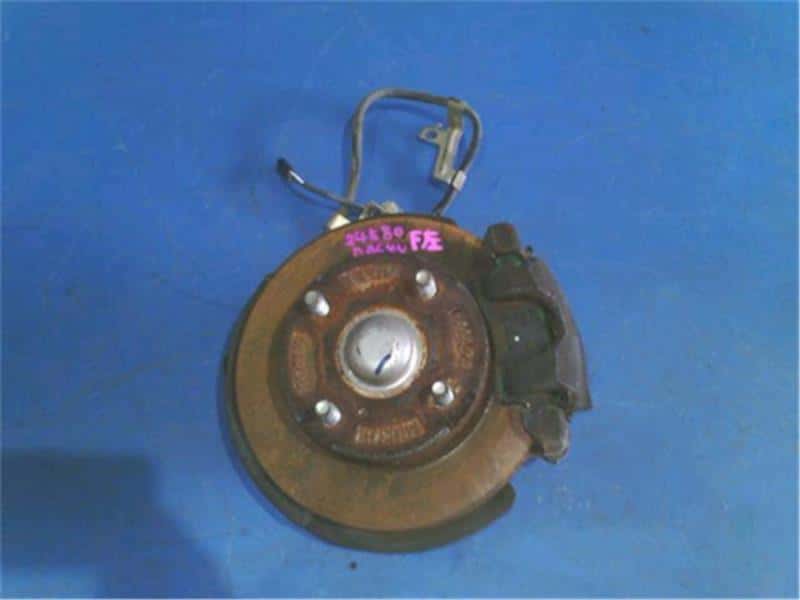 Front Left Knuckle Hub Assembly SUZUKI Every 2006 EBD-DA64V 4515068813 — photo 1