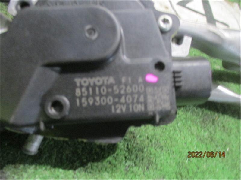 Front Wiper Motor TOYOTA Vitz 2011 DBA-NSP130 — photo 2