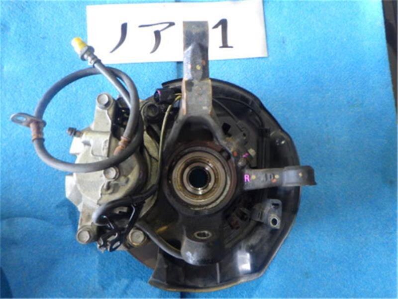 Front Right Knuckle Hub Assembly TOYOTA Noah 2014 DBA-ZRR80 — photo 2